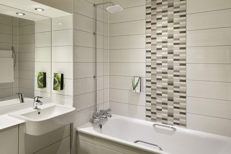 Bathroom 4, Manchester (Cheadle), Stockport