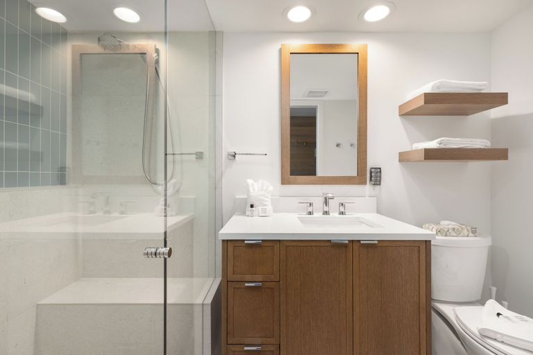 Bathroom 4, Powder's Edge by Whiski Jack, Squamish-Lillooet