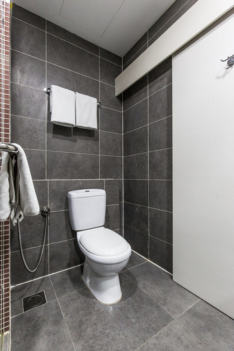 Bathroom 3, ALIA DAMANSARA BY SUBHOME, Petaling Jaya