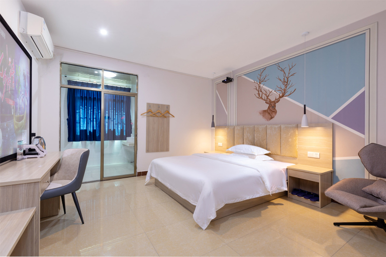 Bedroom 2, Yiju (Guangzhou North Railway Station), Guangzhou
