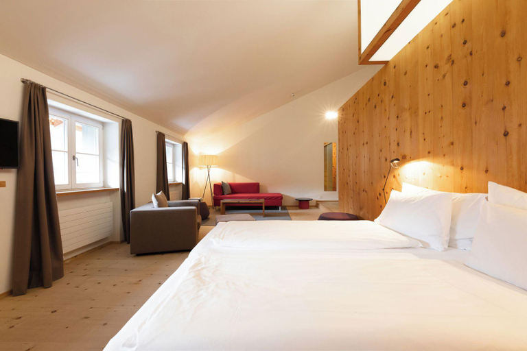 Bedroom 3, Krone Säumerei am Inn, Maloja