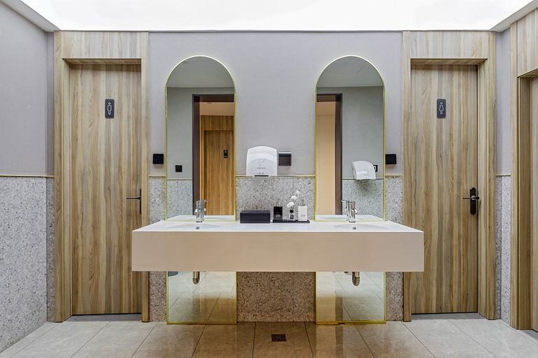 Bathroom, Hanting Premium Hotel Yantai Development Zone Golden Beach, Yantai