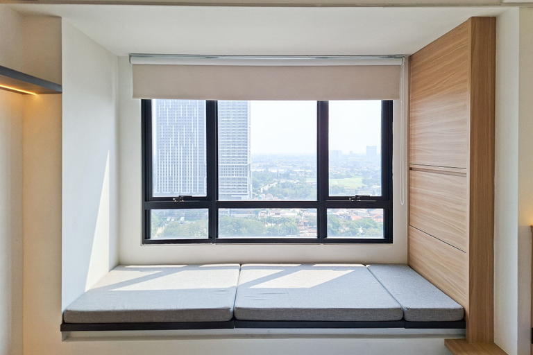 Interior 2, Modern Cozy Studio At Apartment Collins Boulevard, Tangerang