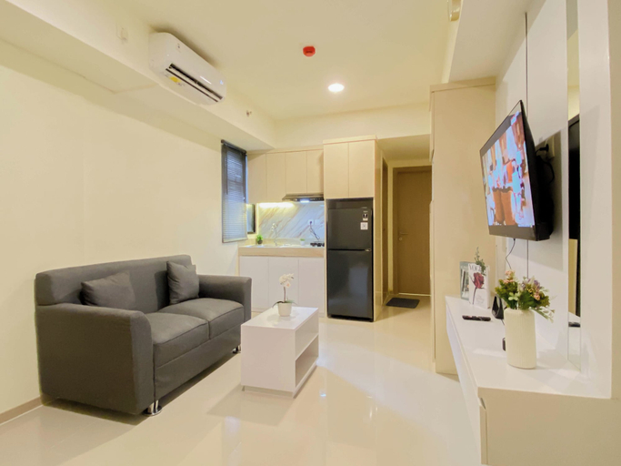 Living room 4, Urban Comfort 2Br At Apartment Meikarta District 2, Cikarang