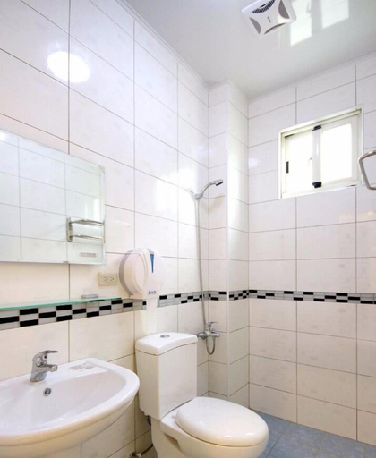 Bathroom 2, FUNSUMMER, Taitung
