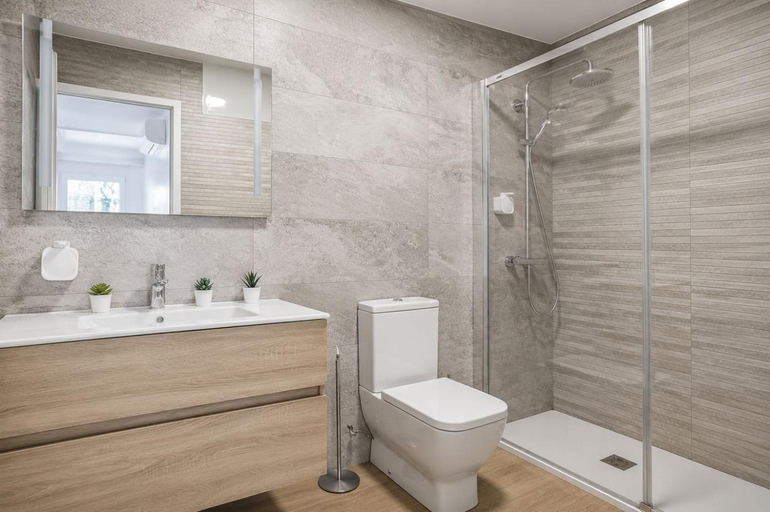 Bathroom 4, GuestReady - Alemania Villa Garden, Las Palmas
