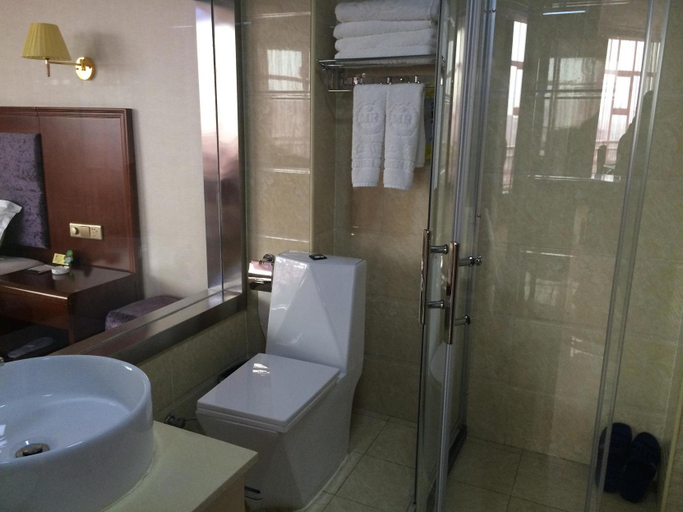 Bathroom, Yinyin mingren hotel, Baiyin