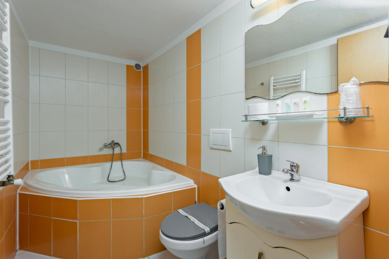 Bathroom 2, Penzion Miromar, Břeclav