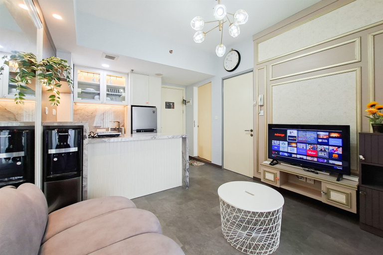 Living room 3, Cozy Living In Trendy 2Br At Apartment M-Town Residence, Tangerang
