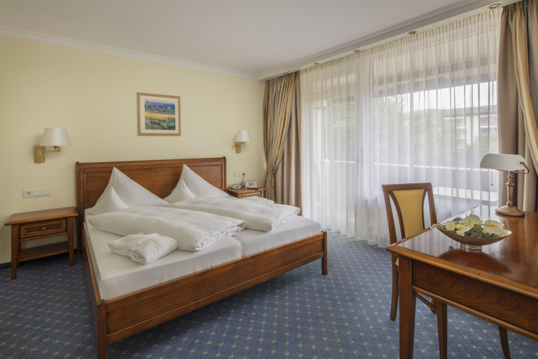 Bedroom 4, Schweizer Hof, Passau