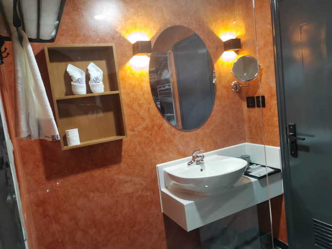 Bathroom, Chongqing Lanhang Ai Ji Art Hotel, Chongqing