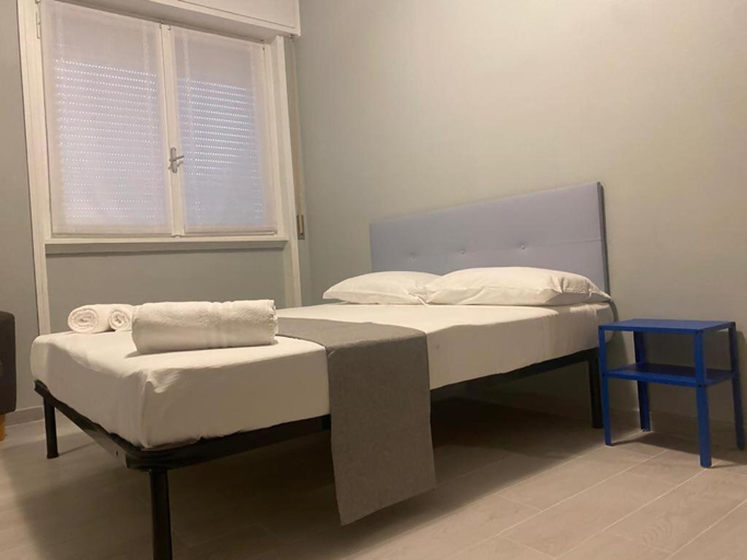 Bedroom 3, Crescenzago House - Short Rent Apartments, Milano