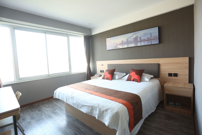 Bedroom 2, chunting hotel (Weihai  High-speed Railway North Station), Weihai
