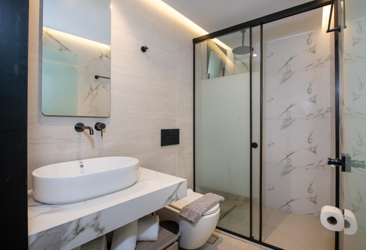 Bathroom 5, Leonidas Hotel & Apartments, Crete
