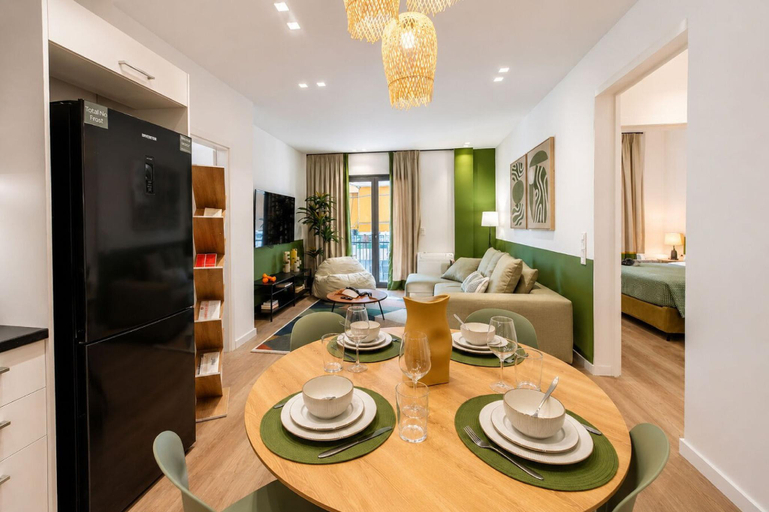 3, LIV - Upscale Athenian Apartment 1B, Attica