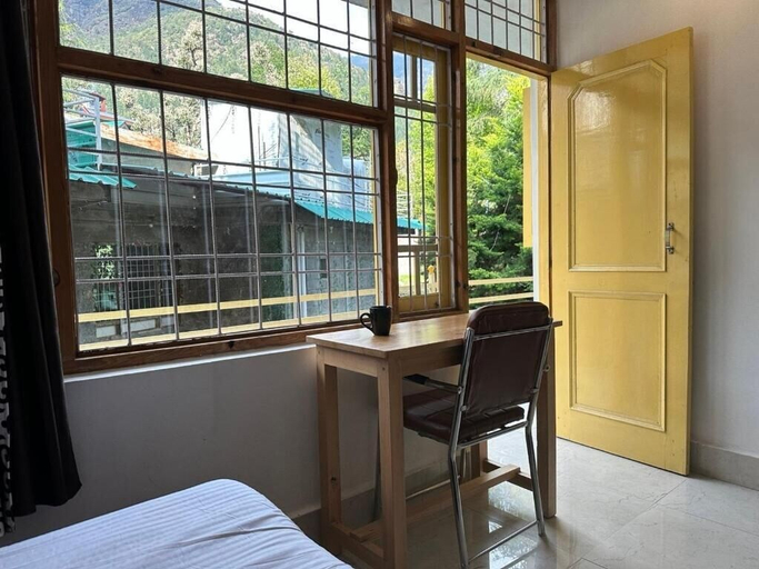 Interior 5, OmiHomeStay, Kangra