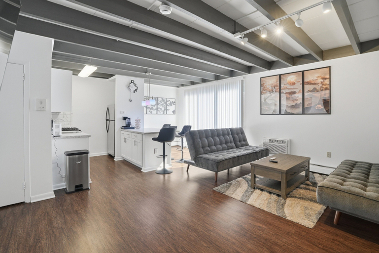 Interior 5, Quiet Flat Near Philly - Full Chef's Kitchen 1 Bedroom Apts, Delaware