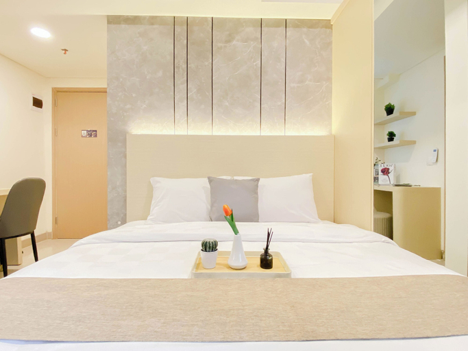 Room 3, Restful And Serene Studio Room At Apartment Meikarta District 2, Cikarang