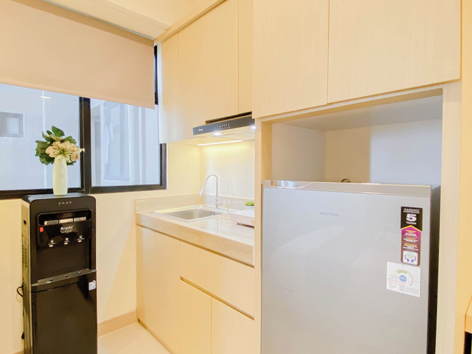 Interior 5, Restful And Serene Studio Room At Apartment Meikarta District 2, Cikarang