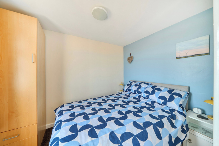 Room 4, Bay View Sleeps 4, 2 Bedrooms Pets Garden Beach, East Riding of Yorkshire