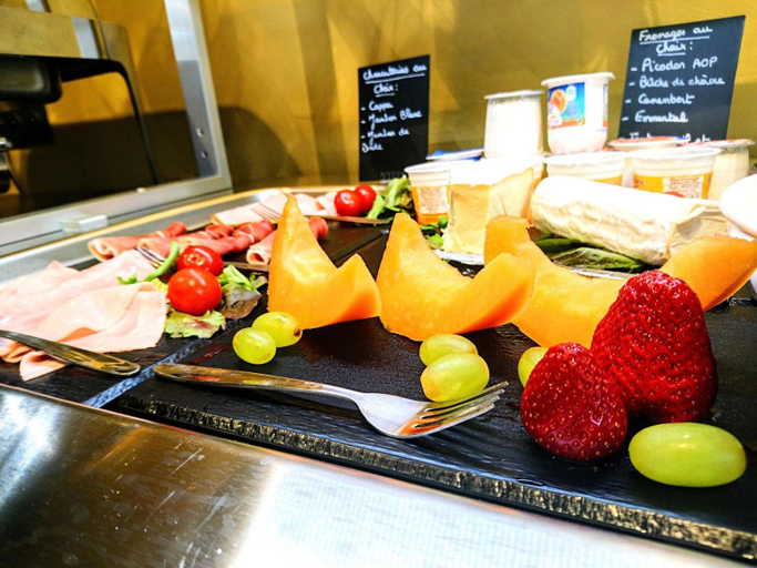 Food & Drinks 4, ベストウェスタン ホテル ジャーネル パリ シュド, Essonne