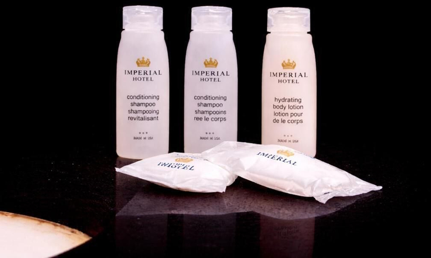 Bathroom amenities, Imperial Hotel, New York