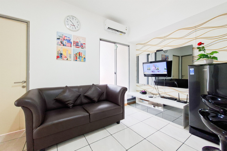 Interior 5, Warm And Cozy 2Br With Extra Room At Apartment M-Town Residence, Tangerang