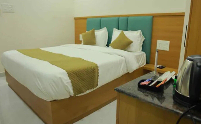 Room 3, Fabhotel Swagath Grand, Khammam