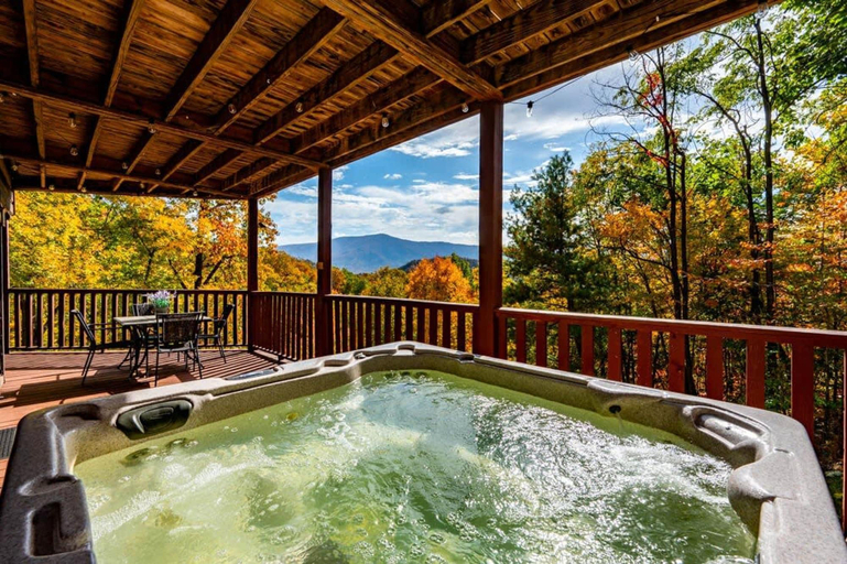 Room 4, Private Mtn Views Movie Theater Hot Tub Pool Table, Sevier