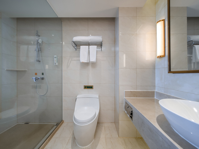 Bathroom 3, Vienna Hotel Anhui Bengbu South High-Speed Railway Station, Bengbu