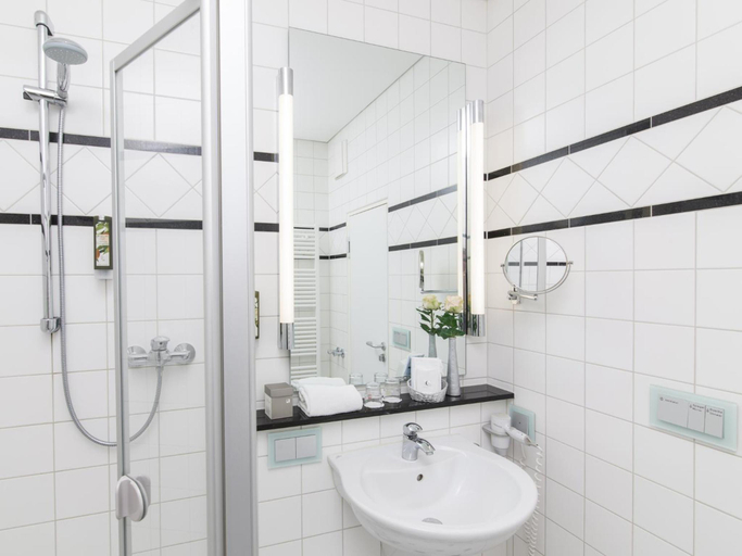 Bathroom 3, Concorde Am Leineschloss, Region Hannover