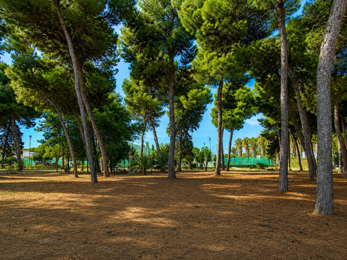 Property grounds 2, Renova Residence, Taranto