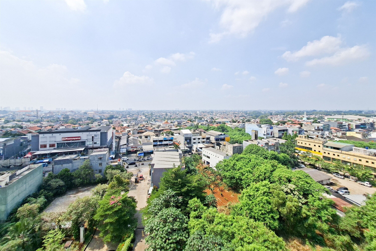 City view, Elegant Noir 2Br At Apartment Baileys, Tangerang