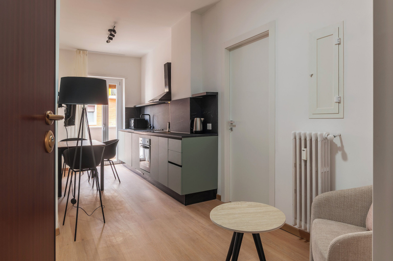 Living area 4, Stylish Balcony Flats by the Vatican, Roma