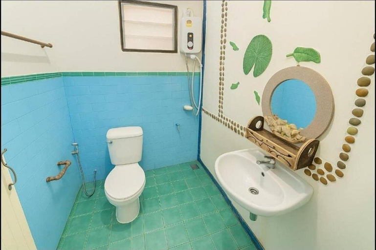 Bathroom, Nearthepark Boutique House, Muang Chiang Mai