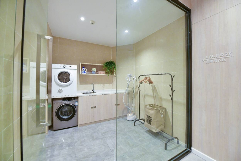 Bathroom, HanTing Premium Hotel (Liuzhou Riverside Park), Liuzhou