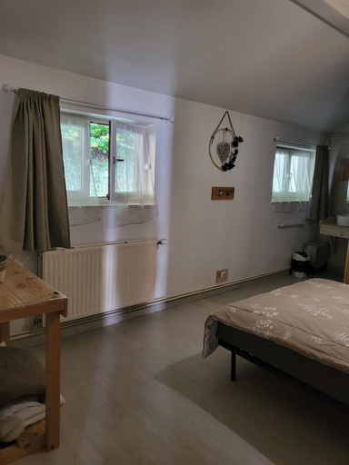 Room 1, auberge de carri, Drôme