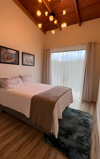 Room 5, ASA Casa de Luxo Frente ao Lago Spa Veleiro, Rio dos Cedros