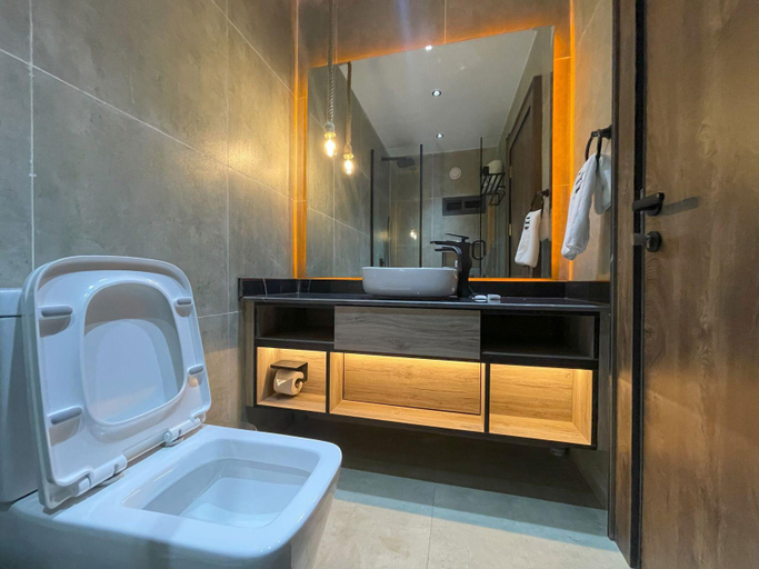 Bathroom, The Westbury Inn, AbujaMun