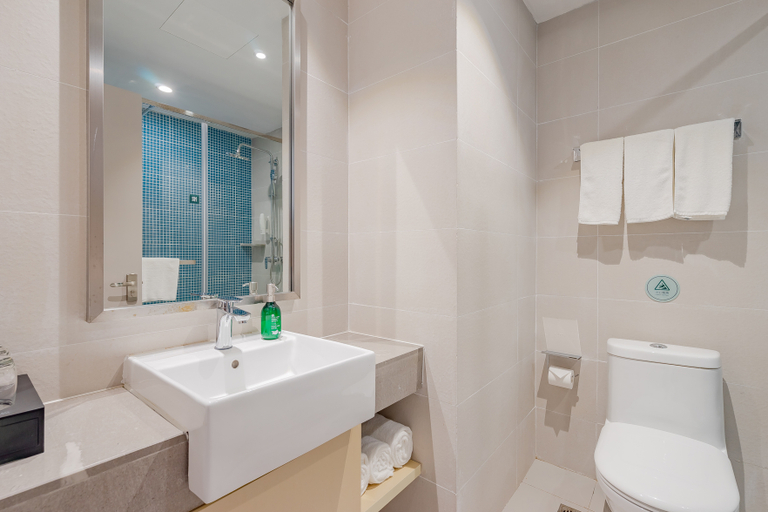 Bathroom 3, Hanting Hotel Xingyi, Qianxinan Buyei and Miao