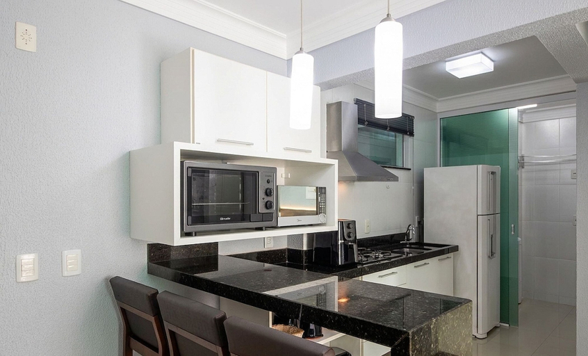 Private kitchen 5, Beautiful apt w/ Leisure Facilities Sbh0237, Bombinhas