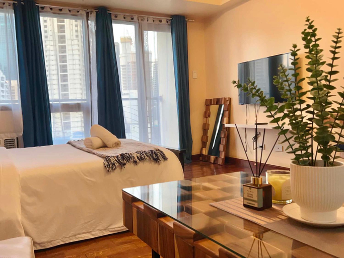 Bedroom 3, Mosaic Tower by Funsho Vacation Homes, Makati City