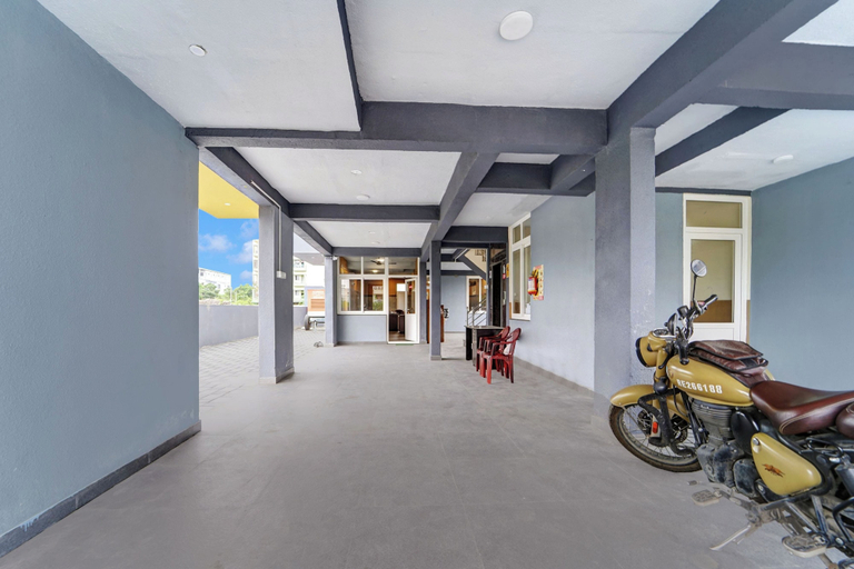 Property grounds 4, Super Collection O Saravanampatti, Coimbatore