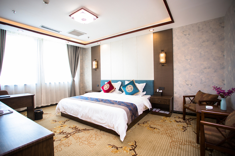 Bedroom 2, Yayuan longxu business hotel, Bayin'gholin Mongol