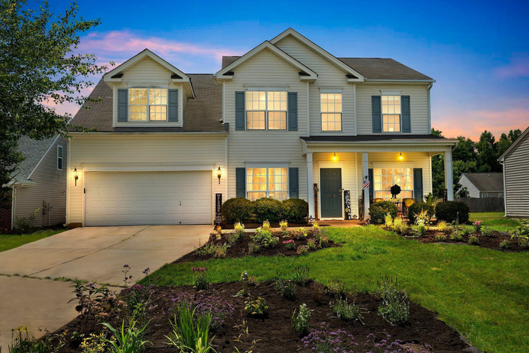 Exterior & Views, Arcade Kid Friendly Firepit Grill HotTub, Forsyth