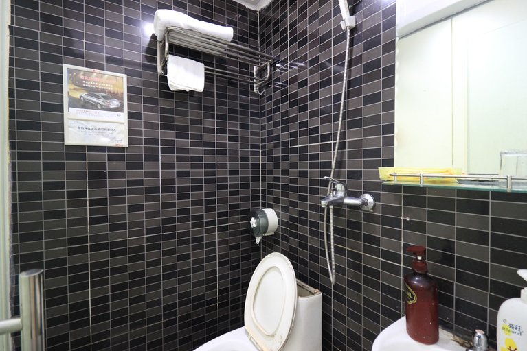 Bathroom 2, Yayue Hotel (Huaqiangnan Branch), Shenzhen