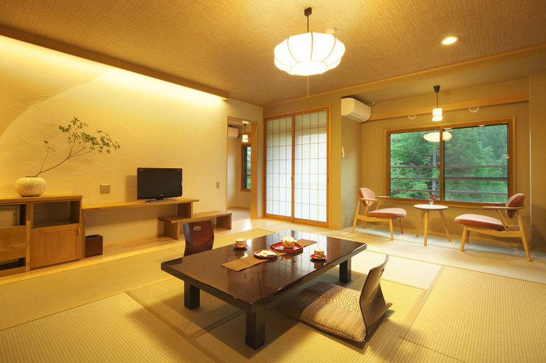 Others 1, 마고쿠로(Motoyu Magokuro), Takayama