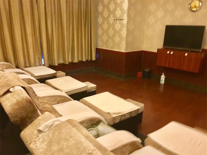 Bedroom 2, Tian Tian Fu Yuan Hotel, Shenzhen