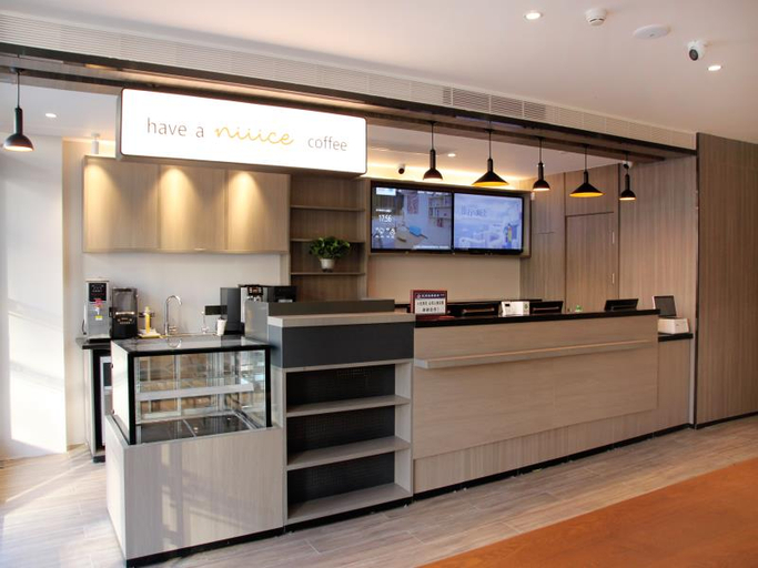 Food & Drinks, HanTing Hotel (Chicheng Bus Station), Zhangjiakou