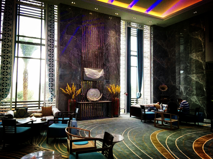 Others 5, Lake International Hotel, Qianxinan Buyei and Miao